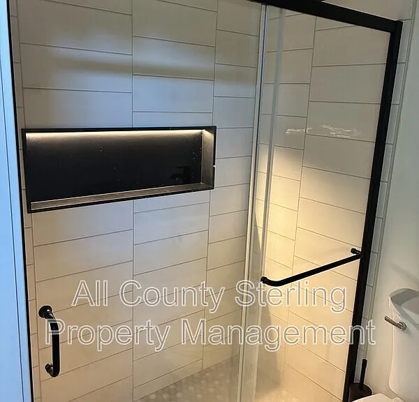 10230 NE 72nd St — Photo 22