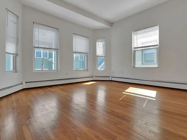 11 Carpenter St #3 — Photo 15