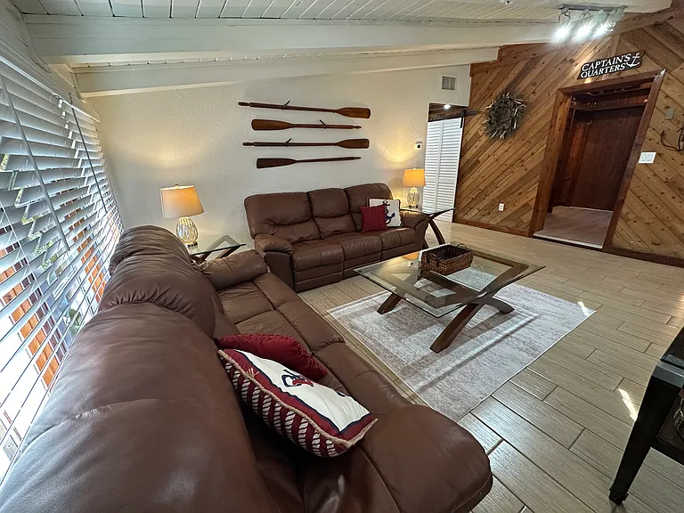 2650 Philippe Pkwy — Photo 45