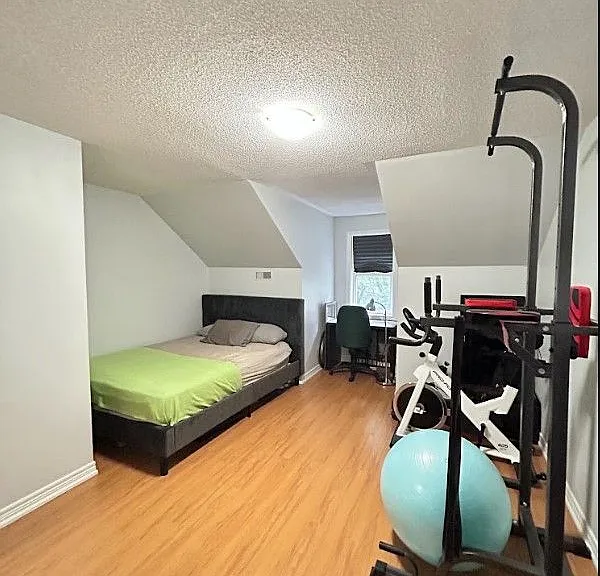 125 Hall St #6 — Photo 8