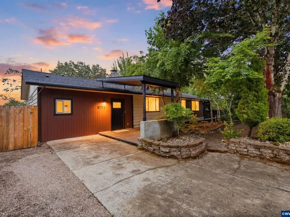 5711 W A St, West Linn, OR 97068