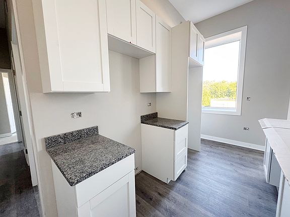 3rd image of 1416 Indiana Ave #202