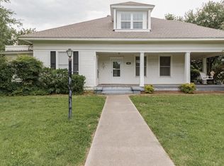 600 N Church St, Decatur, TX 76234