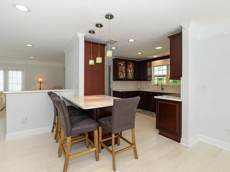 1530 SE Sunshine Ave — Photo 15