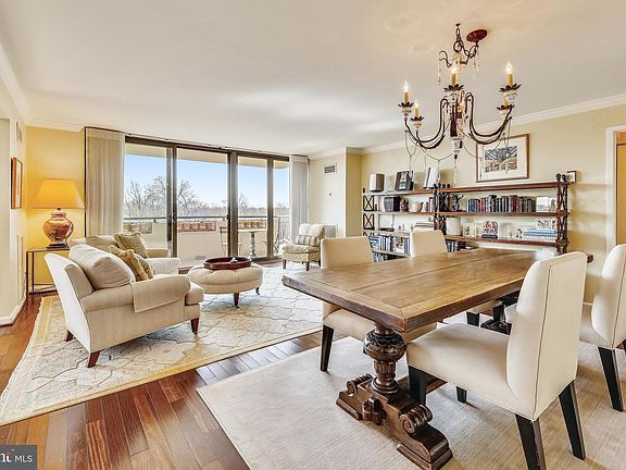 4th image of 4620 N Park Ave APT 705W