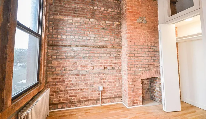 Rented by MNS | media 48