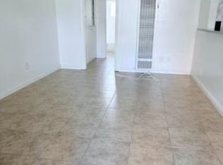 1121 W Fay Ln, Anaheim, CA 92805