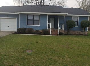 6865 Kizer Dr, Fayetteville, NC 28314