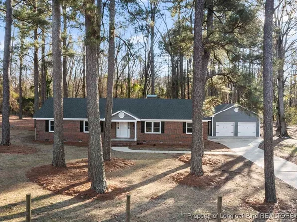 1206 Yaupon Dr, Eastover, NC 28312