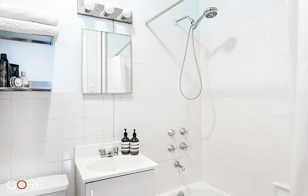 Rented by CORE | media 24