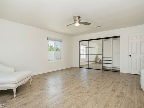 5th image of 2251 Montessouri St