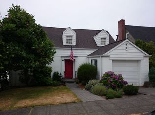 5518 SW Campbell Pl, Seattle, WA 98116