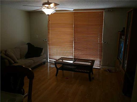 5th image of 1720 NW North River Dr APT 108