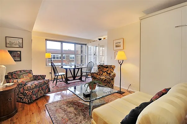 Sold by Citi Habitats | media 21