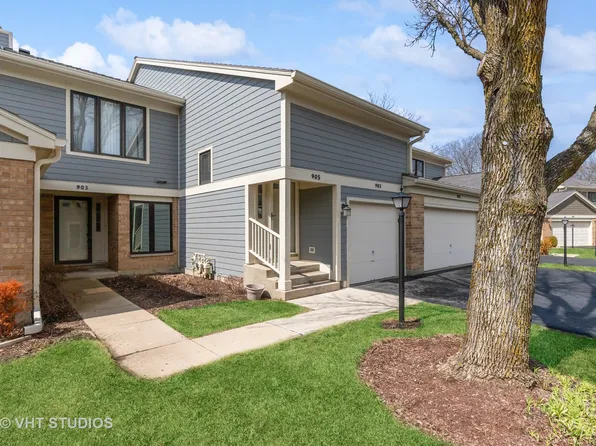903 Suffolk Ct, Libertyville, IL 60048
