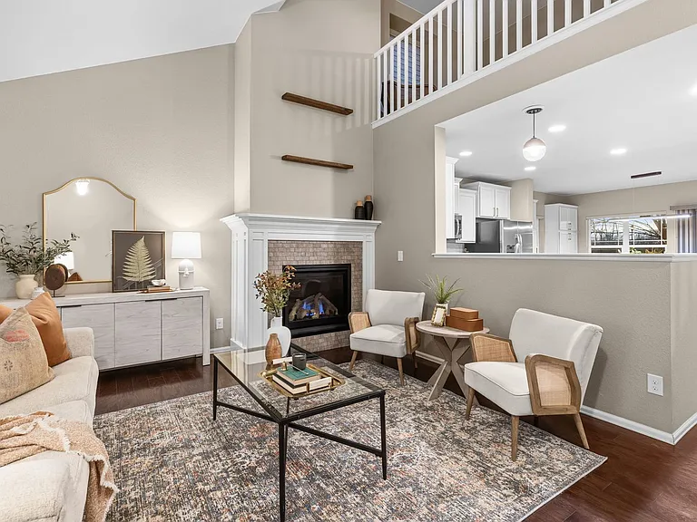 2257 Whistler Dr — Photo 3