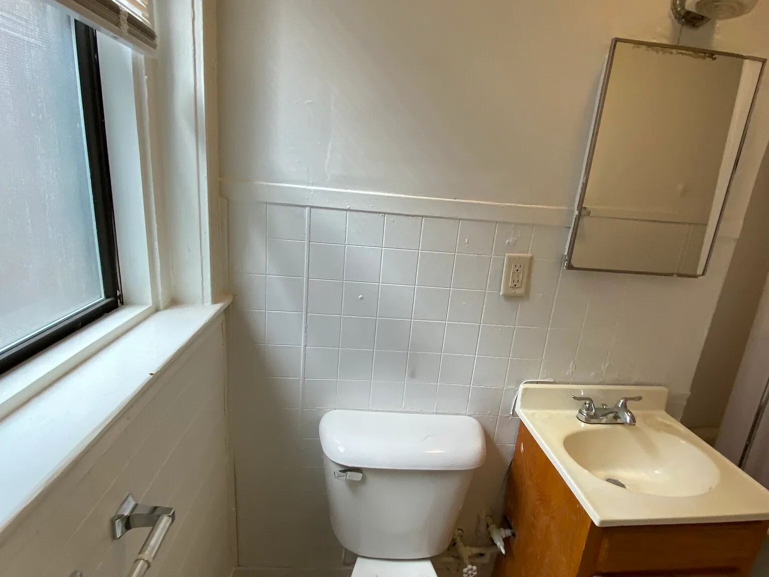 2 bed, 800 sqft, $3,500 — Photo 3