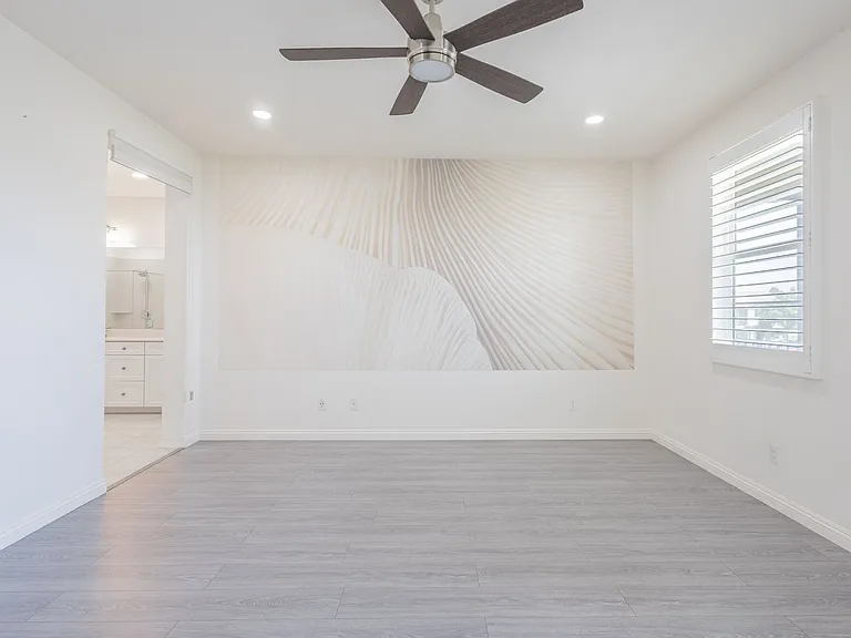 16220 Retreat Ct — Photo 34