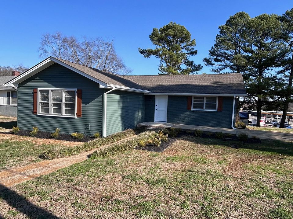 1st image of 646 Sannoner Ave