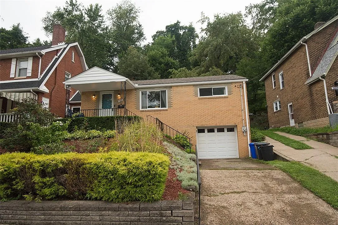 3653 Harbison Ave photo 1