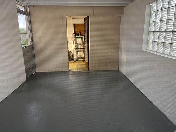 3rd image of 2923 Vassallo Avenue