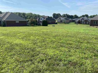 6000 Sable Ridge Dr, Newburgh, IN 47630