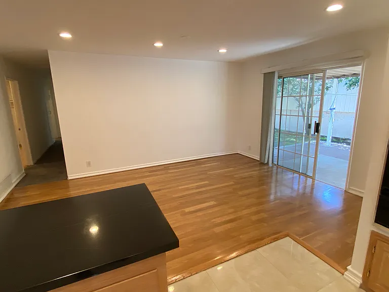 6721 Melba Ave — Photo 32