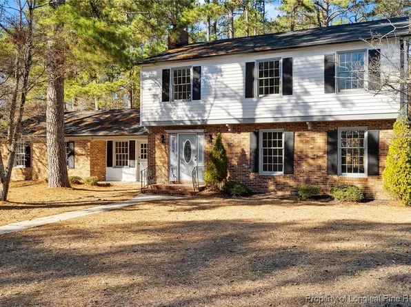 2814 Dartmouth Dr, Fayetteville, NC 28304