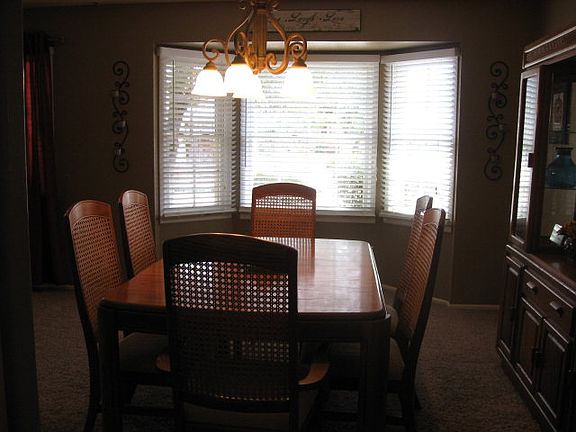 4th image of 3212 Camarie Ave
