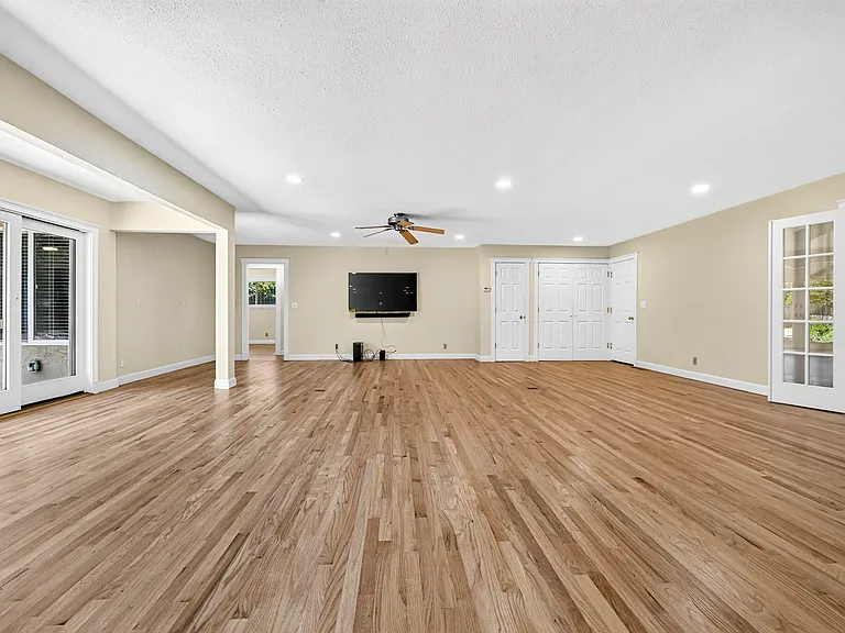 2628 Superior Dr — Photo 42