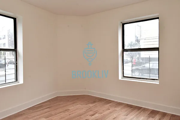 Rented by null | media 18