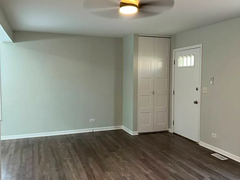 302 Creekside Dr — Photo 7