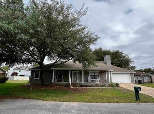 6858 Cedar Ridge Dr, Pensacola, FL 32526