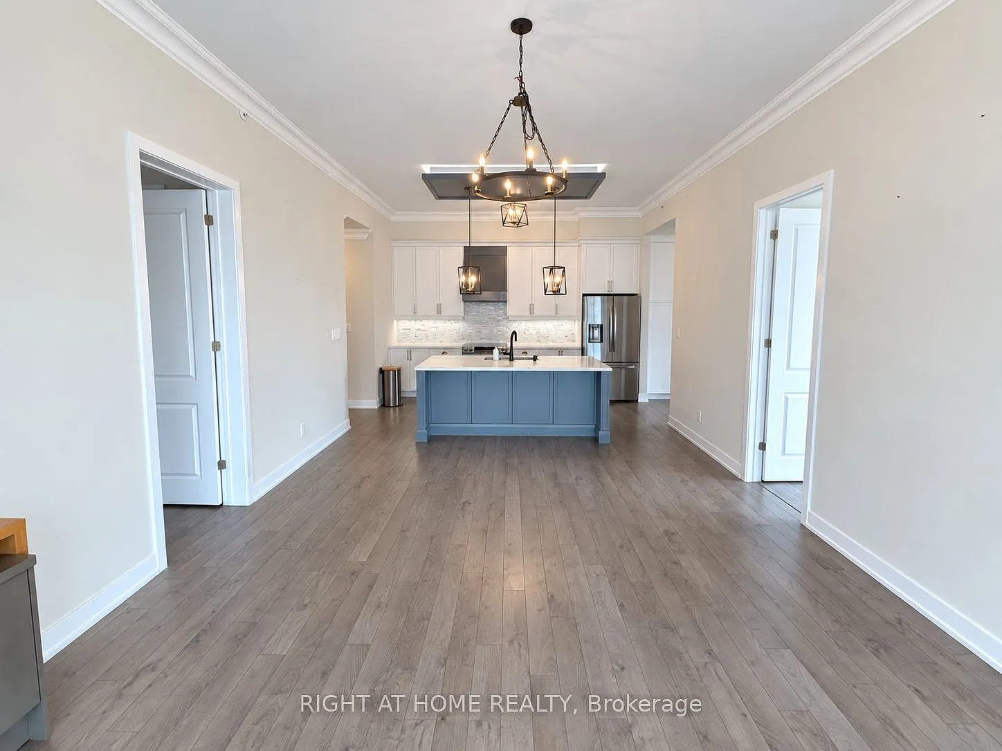 3 bed, $3,375 — Photo 4