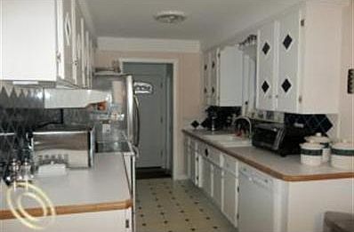 5th image of 1604 Westbrook Dr