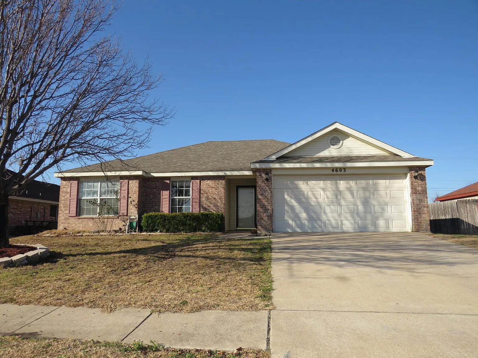 3 bed, 2.0 bath, 1559 sqft, $1,500 — Photo 1