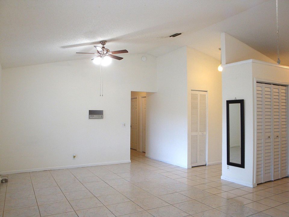 1st image of 5022 El Claro Circle