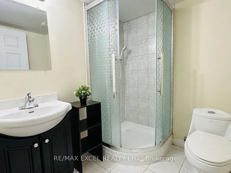 101 Sunway Sq #BASEMENT — Photo 5