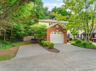 1699 Burnt Oak Dr, Dalton, GA 30721