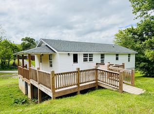 319 Circle Street, Robbinsville, NC 28771