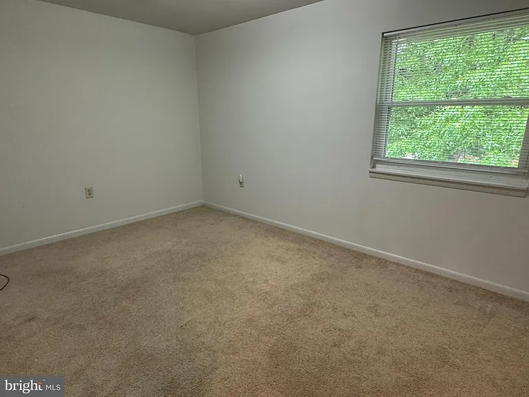 3876 Shadywood Dr #12 — Photo 9