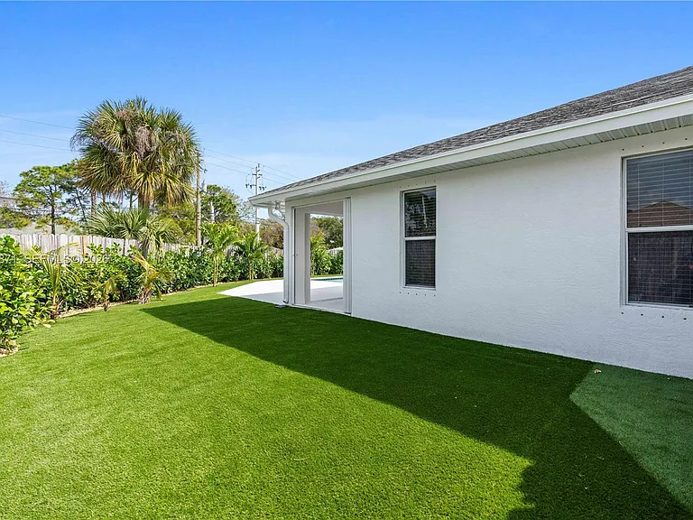 5923 Loxahatchee Pines Dr — Photo 73