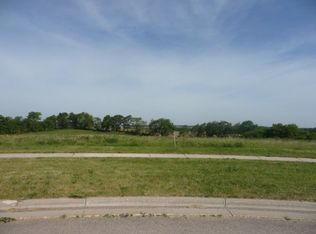 600 Rinpoche Ln, Oregon, WI 53575