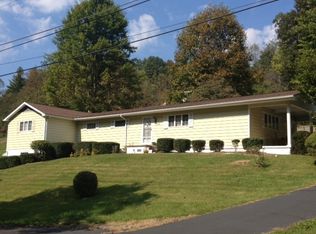 8713 Clintwood Hwy, Pound, VA 24279