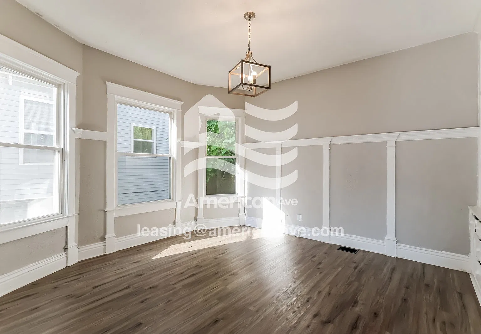 3 bed, 1.5 bath, 1668 sqft, $1,240 — Photo 3