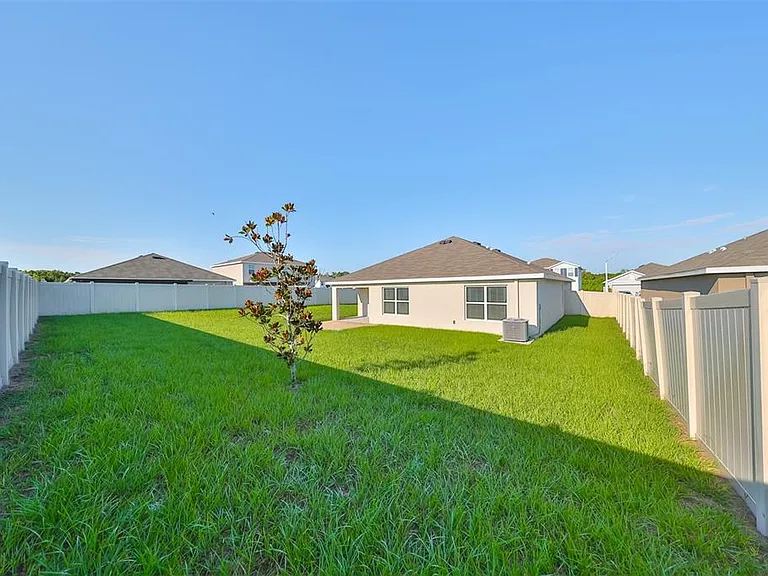 16782 Carlton Pond St — Photo 38