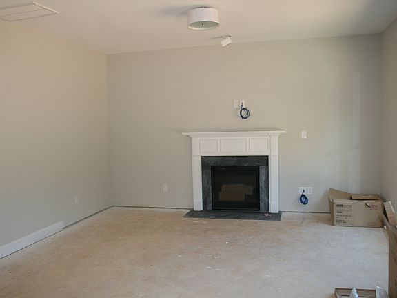 3rd image of 7258 Adirondack Dr