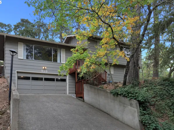 910 E 43rd Ave, Eugene, OR 97405