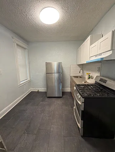 148 Virginia Ave #1 Photo 1