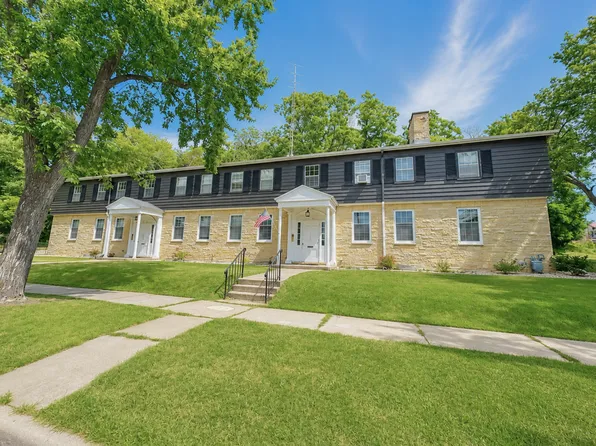 400 N Webb Ave #1, Reedsburg, WI 53959